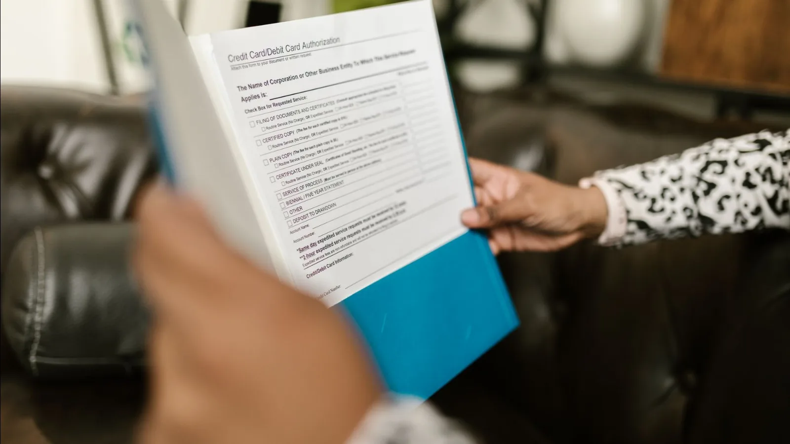 Checklist: ce să verifici înainte de a cere un credit ipotecar sau de consum