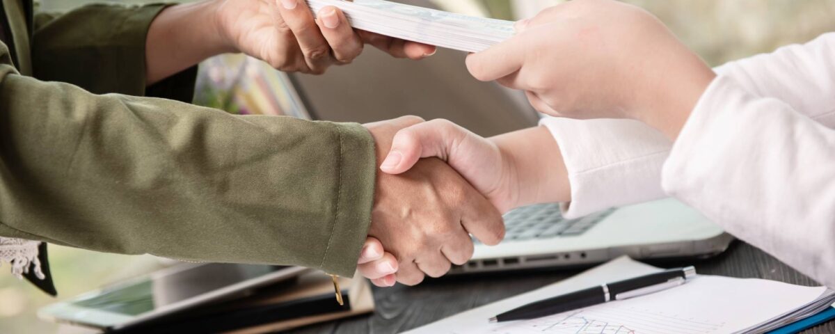 Istoric relatie banca