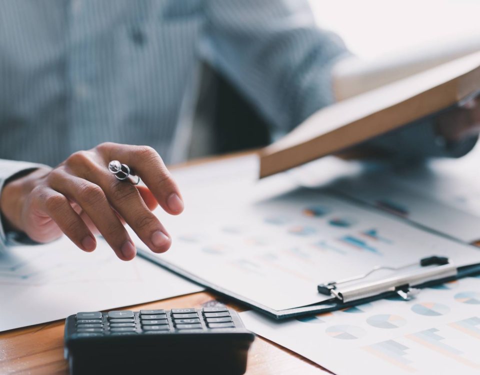 Structura cheltuielilor unei firme analizata de banca